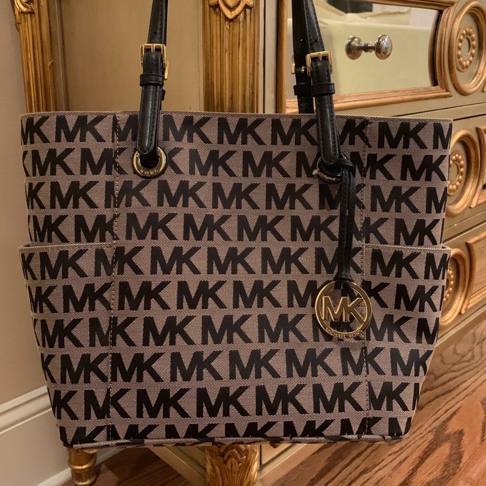 Authentic Michael Kors Logo Tote